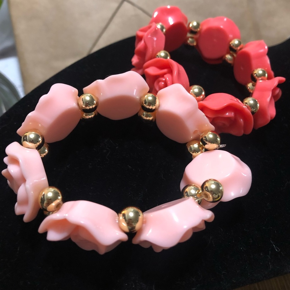 🦇2 Lolita Plastic Pink Rose Stretch Bracelets